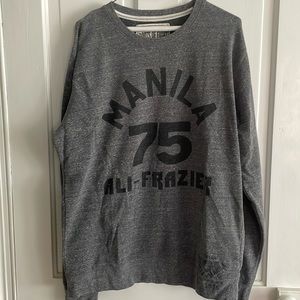 Roots of Fight Ali-Frazier sweatshirt